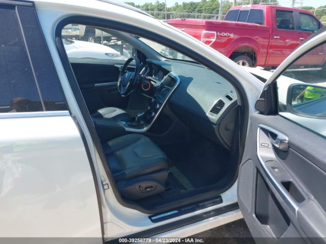YV440MDKXG2781450 Volvo Xc60 T5 Drive-e Premier