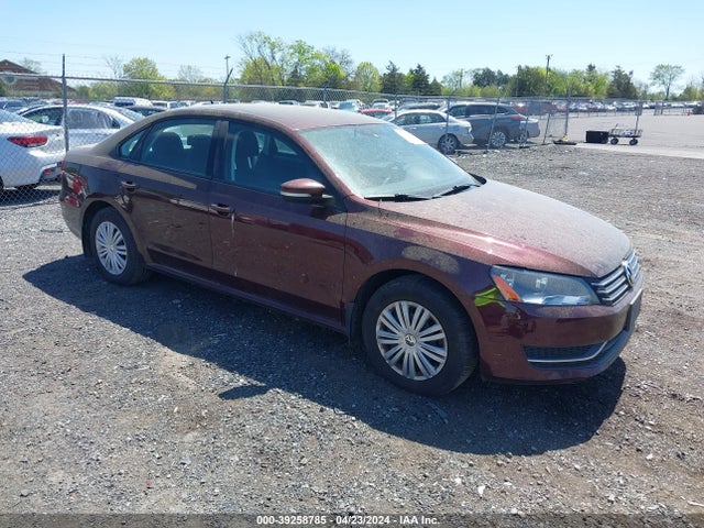 Volkswagen Passat 1.8t S 2014 1VWAS7A30EC068589 Image 1