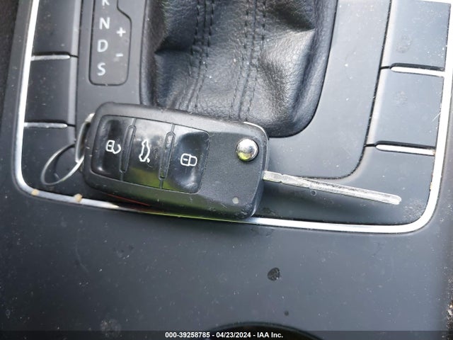 Volkswagen Passat 1.8t S 2014 1VWAS7A30EC068589 Image 11
