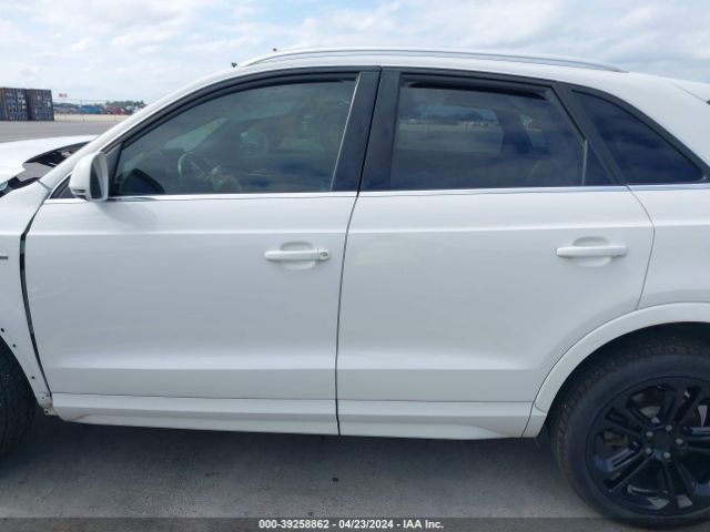 WA1GCCFS7HR006556 Audi Q3 2.0t Premium