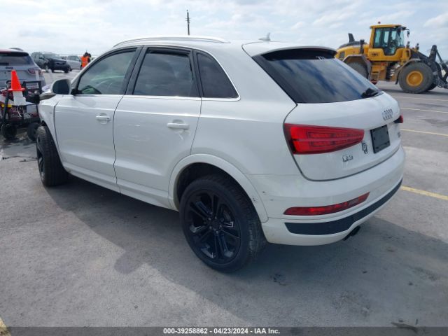 WA1GCCFS7HR006556 Audi Q3 2.0t Premium