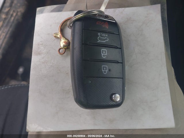 KIA SOUL + 2019 KNDJP3A57K7635111 Image 11