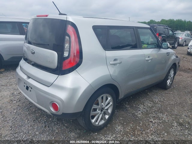 KIA SOUL + 2019 KNDJP3A57K7635111 Image 4