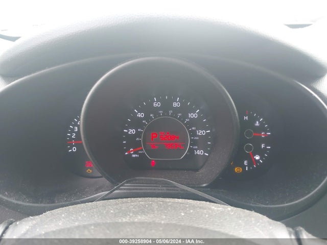 KIA SOUL + 2019 KNDJP3A57K7635111 Image 7
