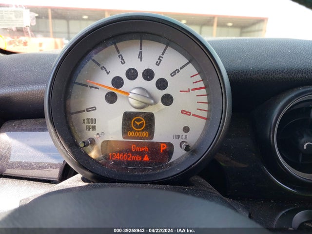 2011 MINI COOPER WMWSU3C57BT094396 Photo 6