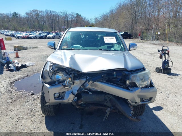 Toyota Tacoma Base V6 2015 3TMLU4EN3FM195756 Image 13