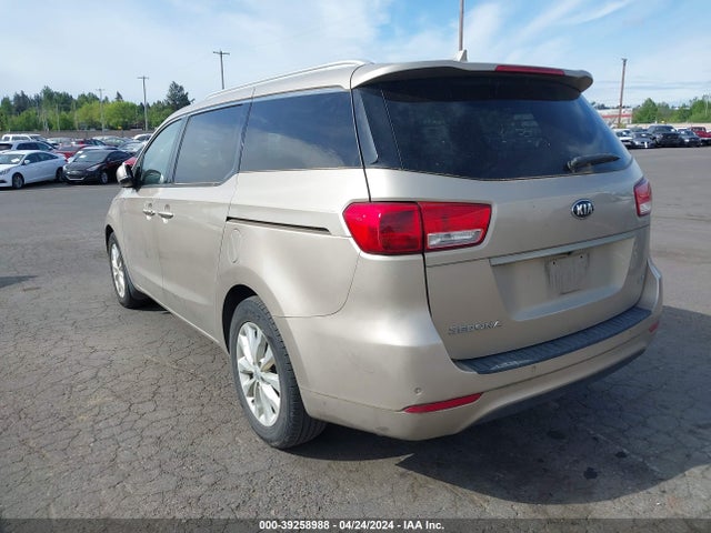 KIA SEDONA EX 2015 KNDMC5C1XF6023723 Image 3