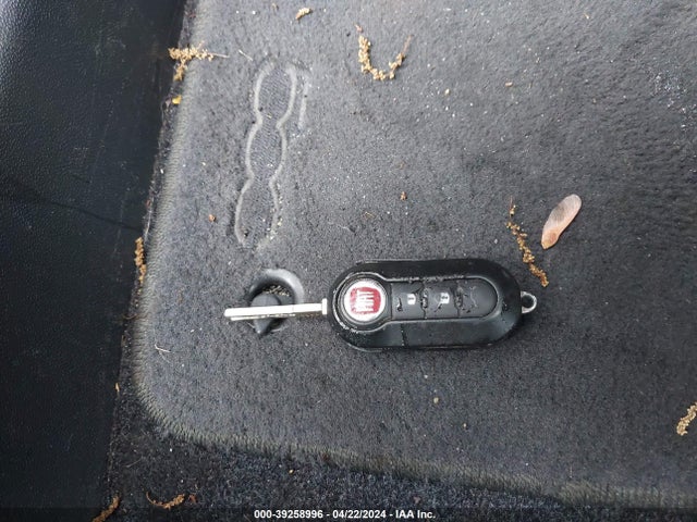 2013 FIAT 500 3C3CFFBR7DT572223 Photo 10