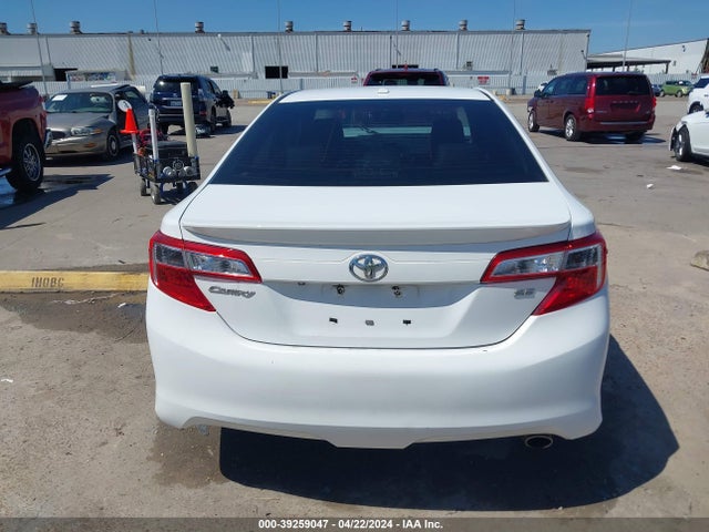 Toyota CAMRY SE 2014 4T1BF1FK2EU869622 Image 17