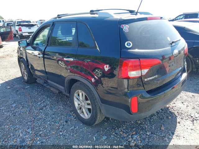 KIA SORENTO LX 2014 5XYKT4A61EG468136 Image 3