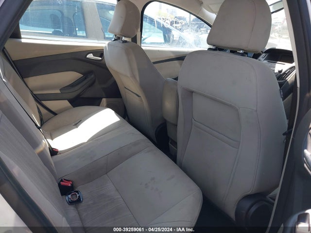 Ford FOCUS SE 2015 1FADP3F25FL215345 Image 8