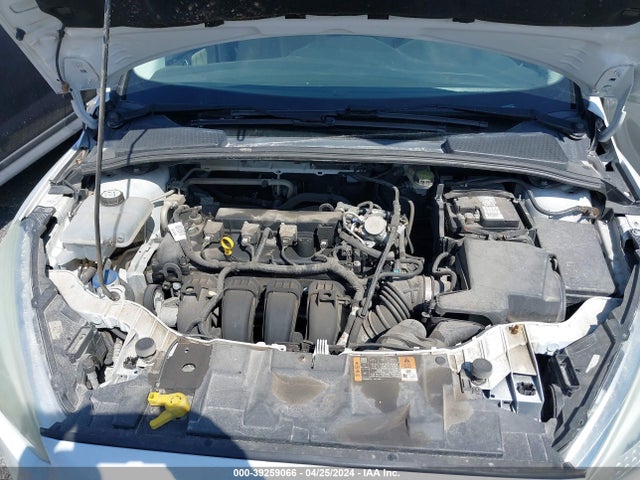 Ford FOCUS SE 2016 1FADP3K25GL400079 Image 10