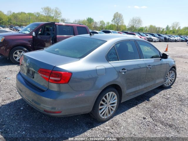 3VWD17AJ7FM414037 Volkswagen Jetta 1.8t Se