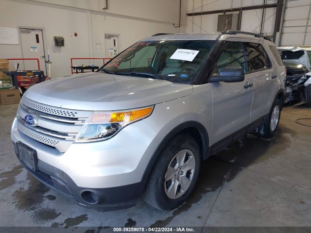 Ford Explorer 2014 1FM5K7B8XEGA28152 Image 2