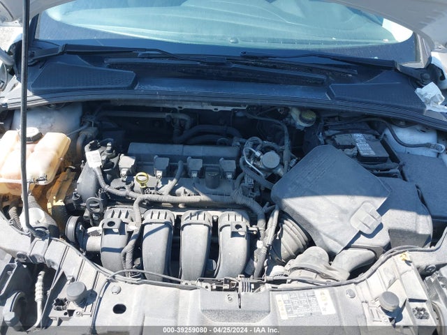 Ford FOCUS SE 2016 1FADP3F26GL352778 Image 10