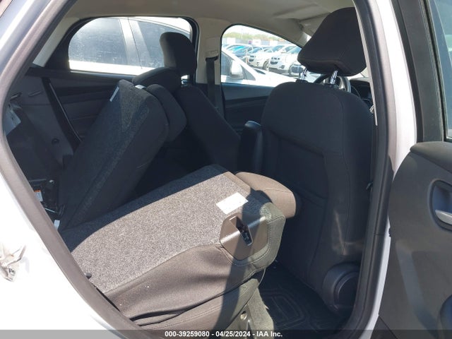 Ford FOCUS SE 2016 1FADP3F26GL352778 Image 8