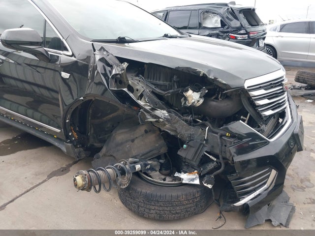 1GYKNBRS1HZ107103 Cadillac XT5 LUXURY
