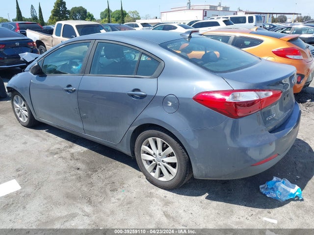 KIA FORTE LX 2016 KNAFX4A64G5577866 Image 3