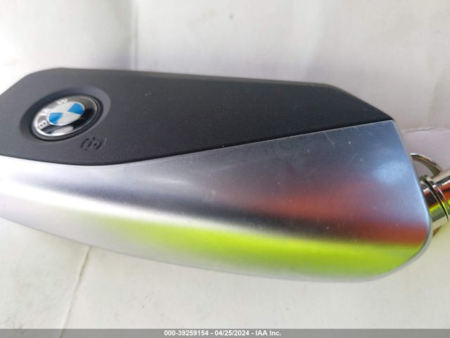 5UX13EU04R9T40844 BMW X5 Sdrive40i