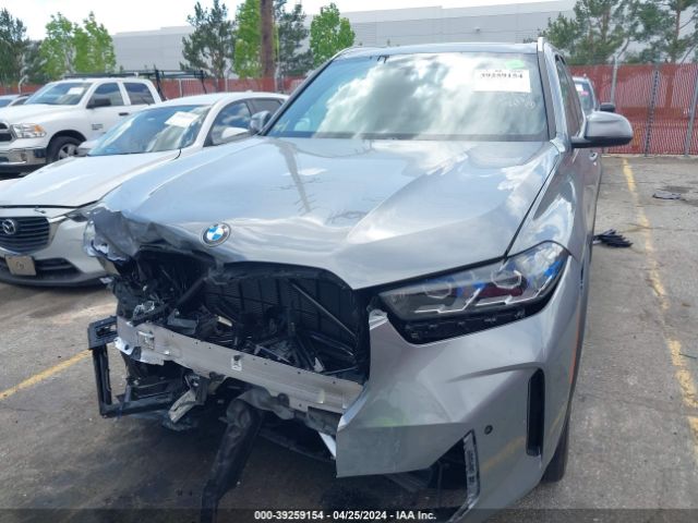 5UX13EU04R9T40844 BMW X5 Sdrive40i
