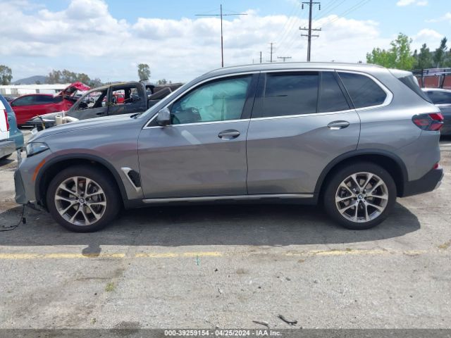 5UX13EU04R9T40844 BMW X5 Sdrive40i