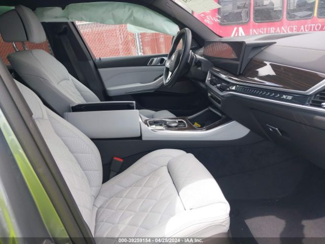 5UX13EU04R9T40844 BMW X5 Sdrive40i
