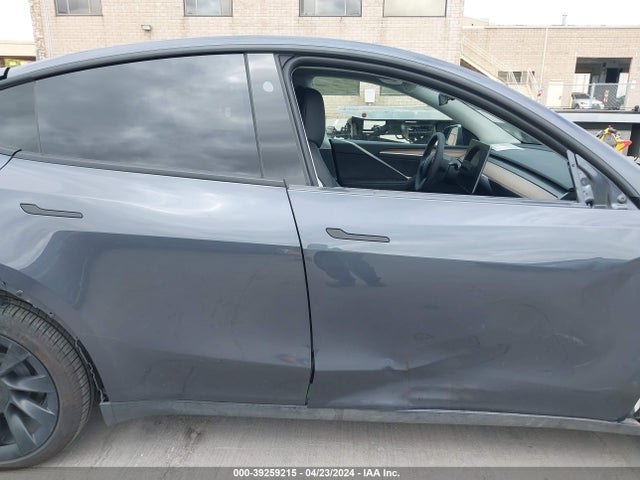 7SAYGDEE5PF976588 Tesla Model Y Awd/long Range Dual Motor All-wheel Drive