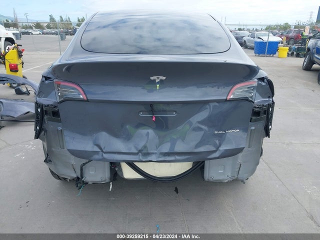 7SAYGDEE5PF976588 Tesla Model Y Awd/long Range Dual Motor All-wheel Drive