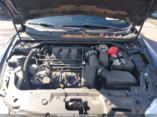 Ford Taurus Limited 2018 1FAHP2F87JG131593 Image 10