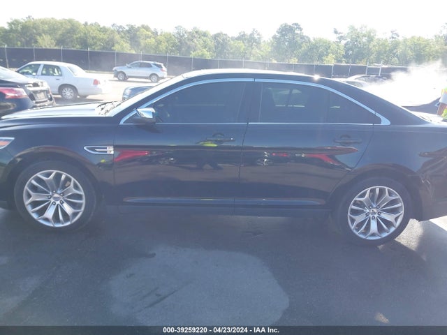 Ford Taurus Limited 2018 1FAHP2F87JG131593 Image 14