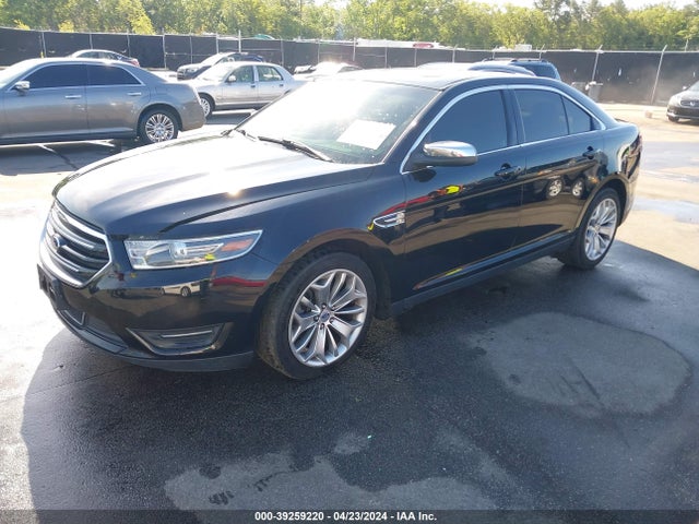 Ford Taurus Limited 2018 1FAHP2F87JG131593 Image 2