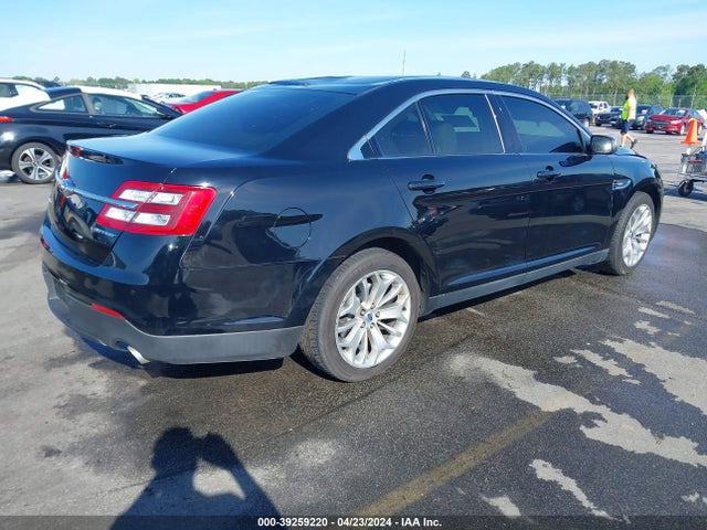 Ford Taurus Limited 2018 1FAHP2F87JG131593 Image 4
