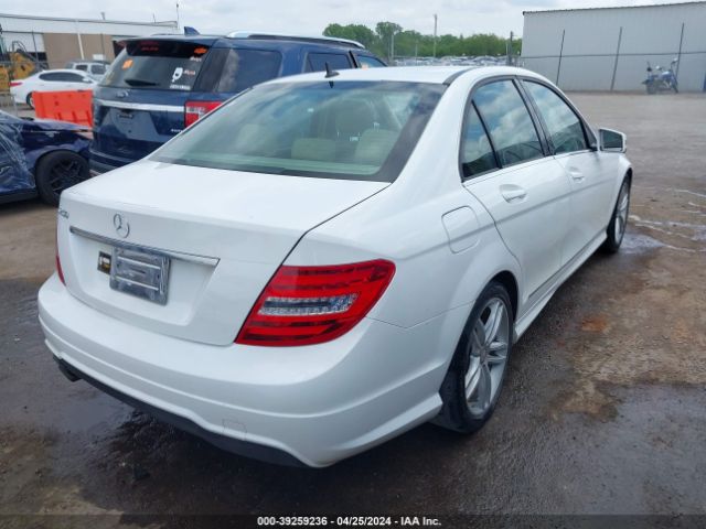 WDDGF4HBXEA927962 Mercedes-Benz C 250 Luxury/sport