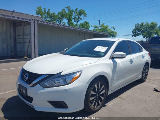 Nissan Altima 2.5 Sv 2018 1N4AL3AP1JC154120 Image 2