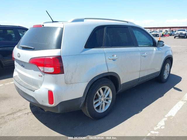 KIA Sorento Lx V6 2014 5XYKT4A75EG452501 Image 4