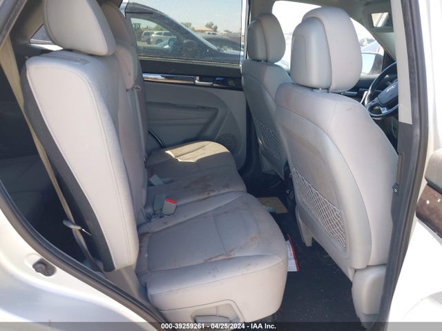 KIA Sorento Lx V6 2014 5XYKT4A75EG452501 Image 8