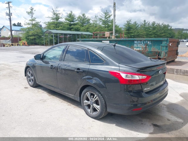 Ford FOCUS SE 2014 1FADP3F25EL107080 Image 3