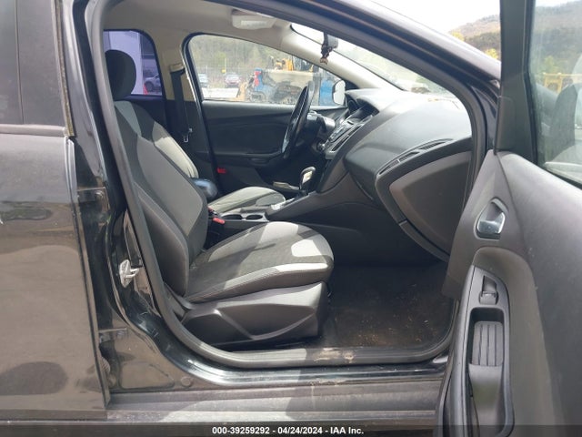 Ford FOCUS SE 2014 1FADP3F25EL107080 Image 5