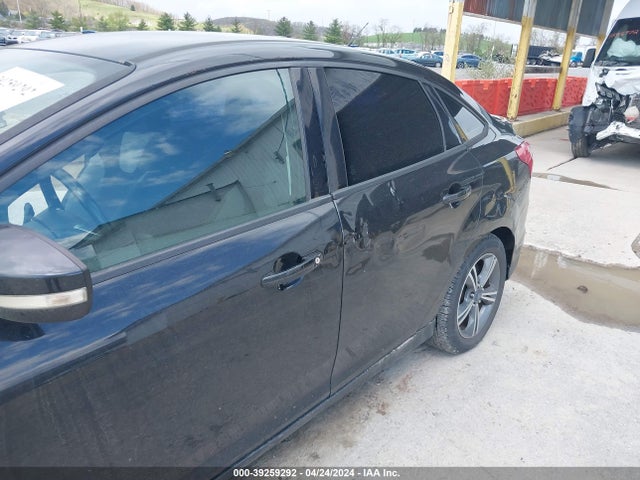 Ford FOCUS SE 2014 1FADP3F25EL107080 Image 6