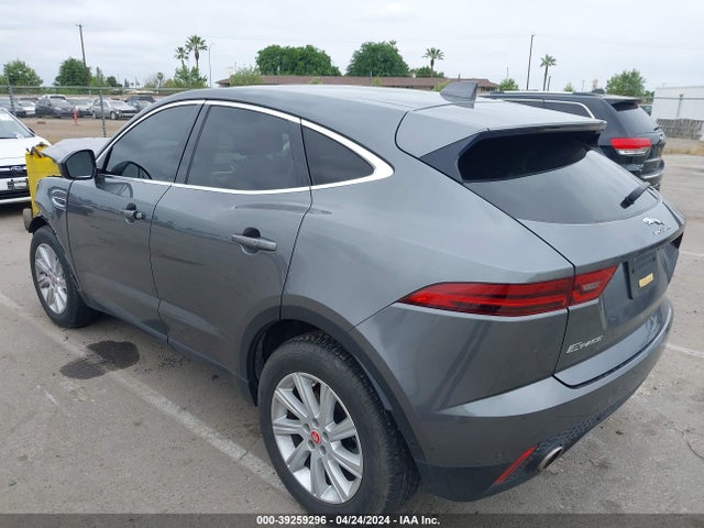 2018 JAGUAR E-PACE SADFJ2FX8J1Z30011 Photo 2