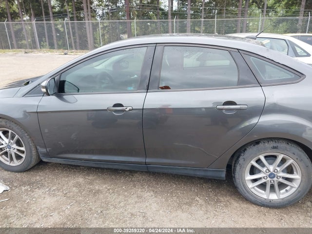 Ford FOCUS SE 2017 1FADP3F23HL244619 Image 14