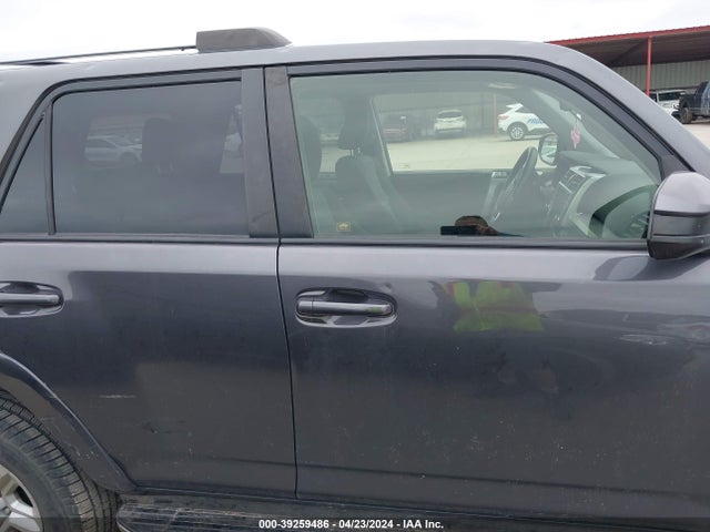 Toyota 4RUNNER SR5 2020 JTEZU5JR6L5216413 Image 13