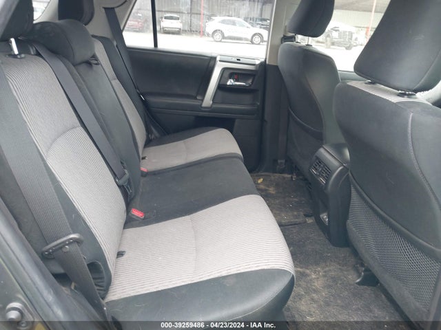 Toyota 4RUNNER SR5 2020 JTEZU5JR6L5216413 Image 8