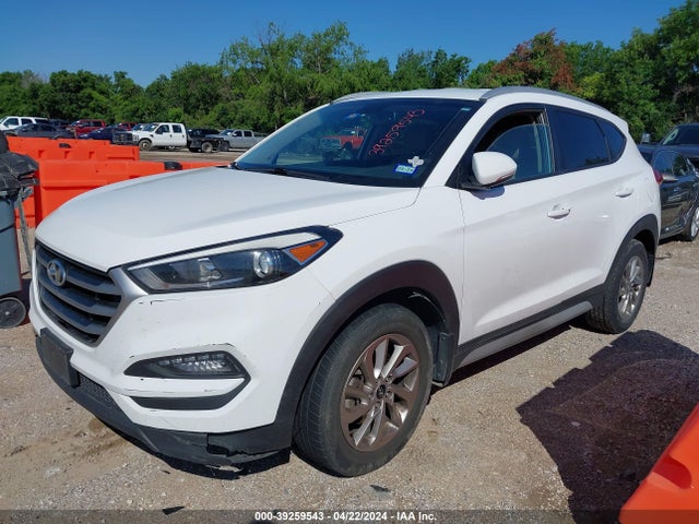Hyundai Tucson Se Plus 2017 KM8J33A46HU382274 Image 2