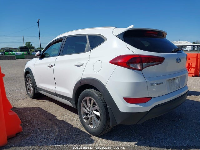 Hyundai Tucson Se Plus 2017 KM8J33A46HU382274 Image 3