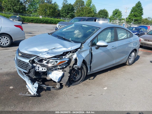 Chevrolet Cruze Ls Auto 2017 1G1BC5SM5H7130820 Image 2