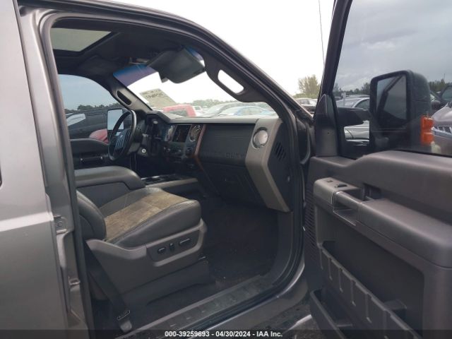 2011 FORD F-350 1FT8W3BT9BEA46295 Photo 4