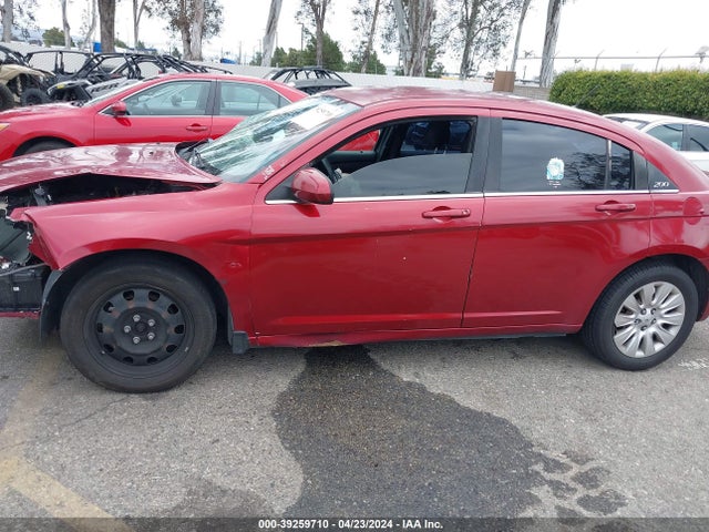 1C3CCBAB6EN213291 Chrysler 200 LX