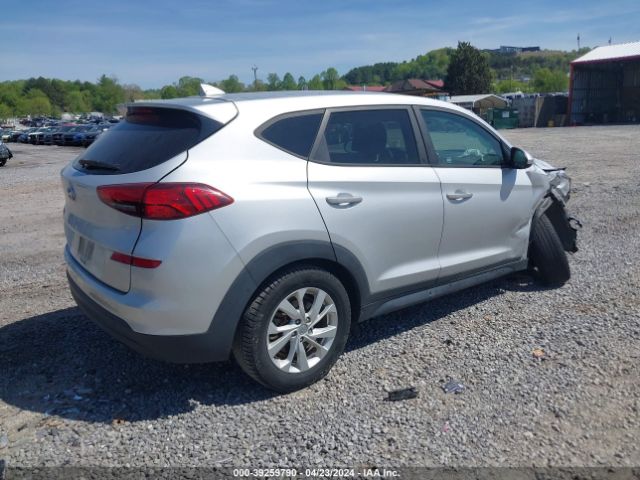 KM8J23A4XKU880648 Hyundai TUCSON SE
