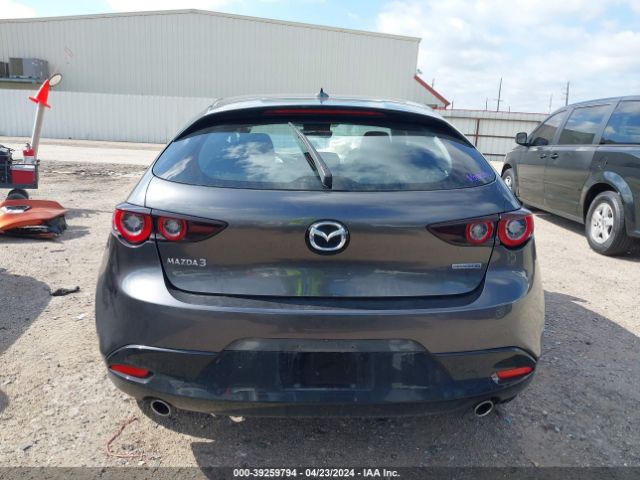 JM1BPAMLXN1520691 Mazda Mazda3 Premium